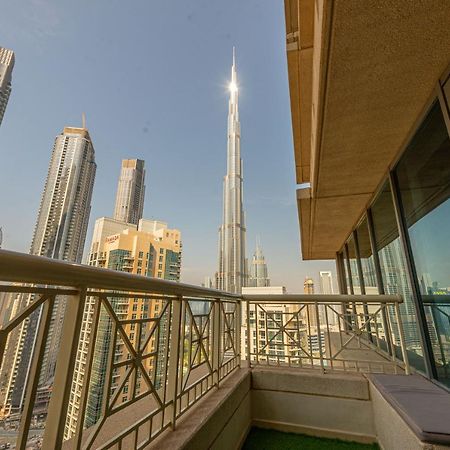 First Class 2Br With Full Burj Khalifa And Fountain View Dubaj Kültér fotó