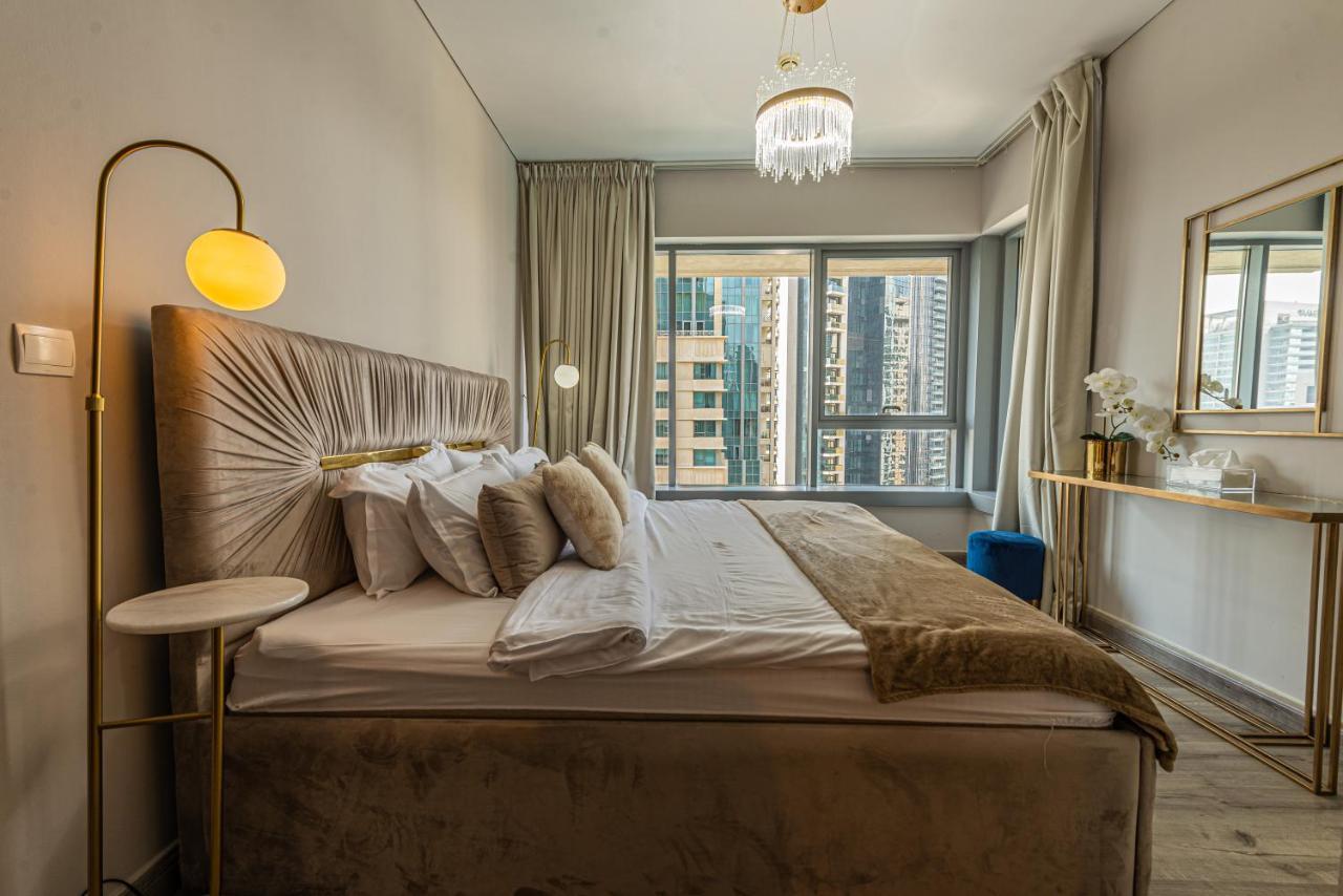 First Class 2Br With Full Burj Khalifa And Fountain View Dubaj Kültér fotó